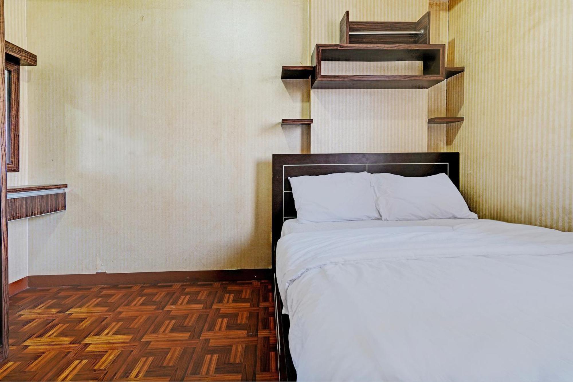 Oyo Life 93103 Apartement Gateway Cicadas By Fikri Room باندونج المظهر الخارجي الصورة